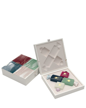 
            
                Load image into Gallery viewer, Amouage Renaissance Miniature Box Collection 4 X 7.5ml
            
        